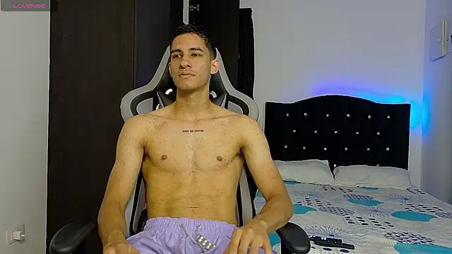 JakeMonroe online show from May 25, 2026, 3:18 pm