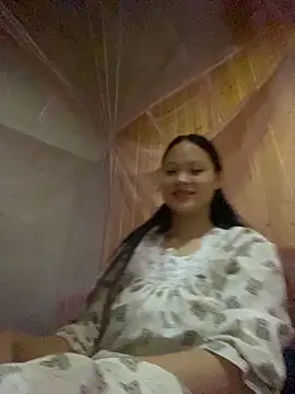 Snapshot of __Sunflower__ chatting on April 24, 2026, 1:30 am Sunflower online show from April 24, 2026, 1:30 am