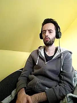 Snapshot of Hydreau chatting on April 11, 2026, 1:37 pm Hydreau online show from April 11, 2026, 1:37 pm