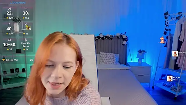 Snapshot of LisaAris chatting on June 14, 2026, 6:43 pm LisaAris online show from June 14, 2026, 6:43 pm
