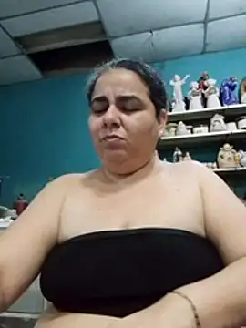 Golositadeamor online show from May 28, 2026, 1:47 am