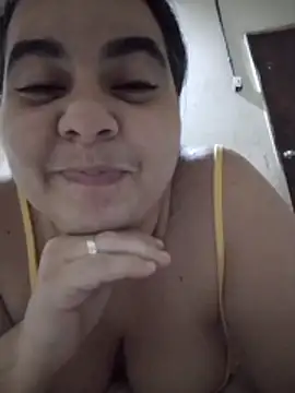 Snapshot of Golositadeamor chatting on June 29, 2026, 8:20 pm Golositadeamor online show from June 29, 2026, 8:20 pm