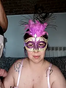 Snapshot of Giochidicoppia chatting on April 12, 2026, 9:31 pm Giochidicoppia online show from April 12, 2026, 9:31 pm