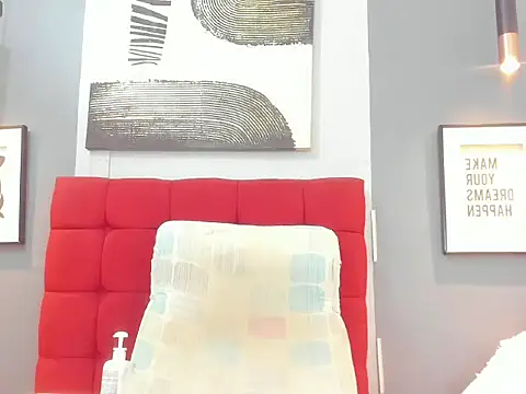 Laura vega23 online show from April 8, 2026, 4:34 am