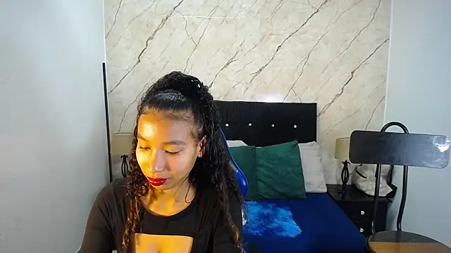 Snapshot of hasley_cute chatting on April 27, 2026, 7:34 pm hasley cute online show from April 27, 2026, 7:34 pm