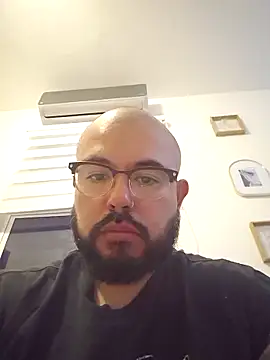 blvckmvtl online show from April 8, 2026, 2:11 am