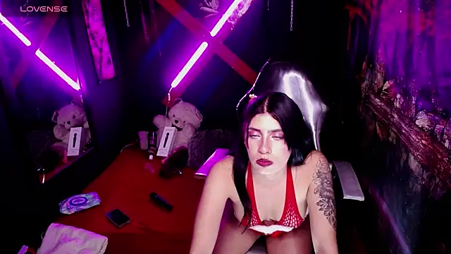 Bombomks online show from May 8, 2026, 10:26 pm