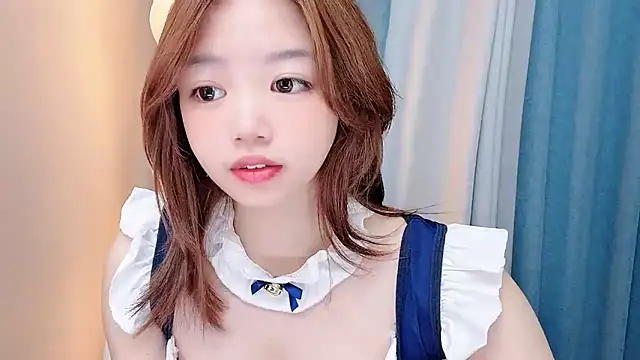 Lilababy00 online show from June 30, 2026, 4:46 am