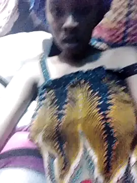 issabelaluna online show from April 7, 2026, 3:45 pm