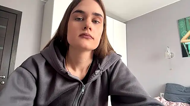 SharellFraleigh online show from April 10, 2026, 12:10 pm