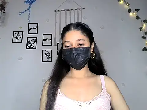 Snapshot of HOT_SNEHA4 chatting on May 21, 2026, 5:03 am HOT SNEHA4 online show from May 21, 2026, 5:03 am