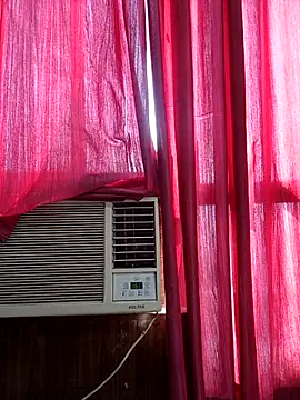 cute dimple0 online show from April 19, 2026, 2:33 am