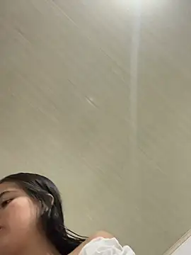 Snapshot of Kloe_zaf chatting on April 18, 2026, 2:59 am Kloe zaf online show from April 18, 2026, 2:59 am
