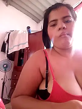 Snapshot of Sofia_Moon01 chatting on April 11, 2026, 8:24 pm Sofia Moon01 online show from April 11, 2026, 8:24 pm