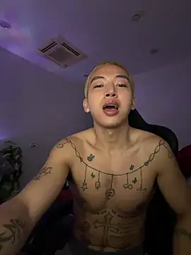 CheoXiao online show from April 19, 2026, 6:10 pm