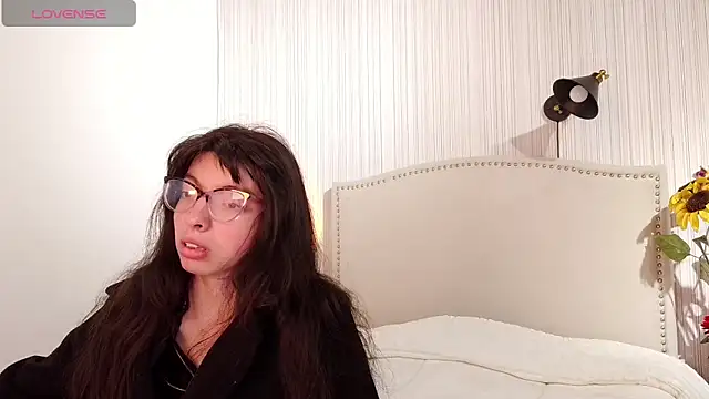 Snapshot of Torner_alice chatting on April 9, 2026, 8:25 pm Torner alice online show from April 9, 2026, 8:25 pm