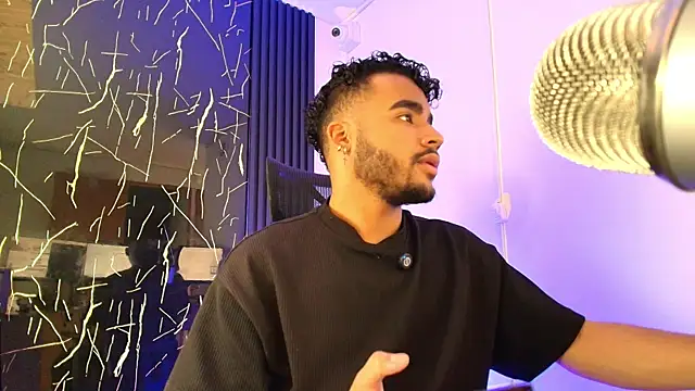 tyagofdef online show from April 14, 2026, 9:10 pm