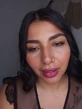 Antonella-corruso online show from May 31, 2026, 4:25 pm