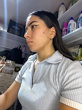 AMBERBUNNY  online show from July 14, 2026, 1:39 pm