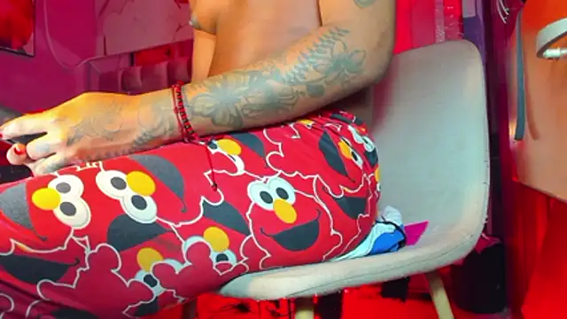 HUGE BLACKCOCK online show from May 22, 2026, 3:39 pm
