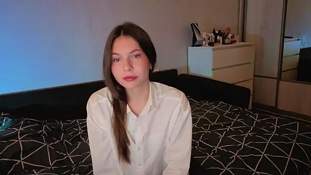 Wanna see uFII online show from May 19, 2026, 4:35 pm