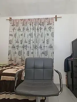 edulovee online show from July 20, 2026, 1:53 am