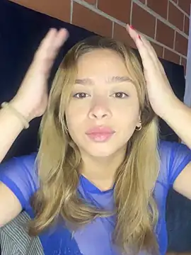 jade06  online show from May 30, 2026, 1:52 pm
