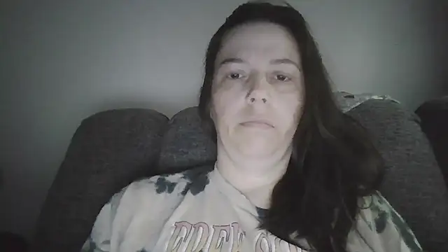 lily1982 online show from April 24, 2026, 3:14 pm