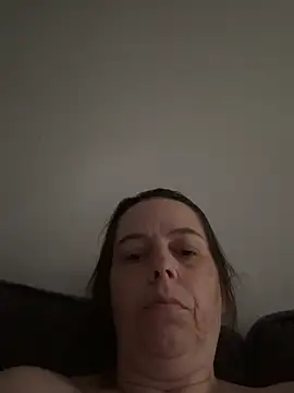 lily1982 online show from May 30, 2026, 4:59 pm
