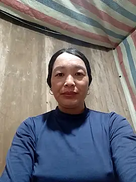 vanlucky2 online show from April 29, 2026, 1:53 am