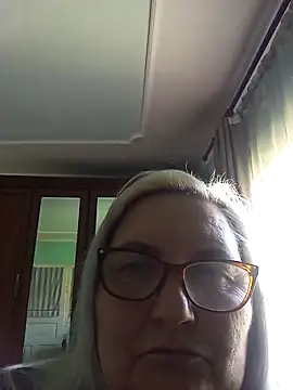AureliaSky598 online show from May 3, 2026, 10:54 am