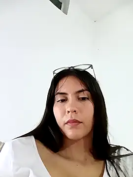 Snapshot of Blancabella chatting on April 8, 2026, 8:14 am Blancabella online show from April 8, 2026, 8:14 am