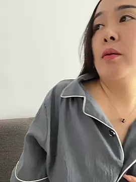 beibei-10 online show from May 8, 2026, 6:52 am