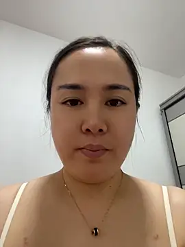 beibei-10 online show from May 20, 2026, 6:19 am