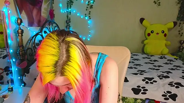 Sansarella online show from November 27, 2025, 4:42 pm