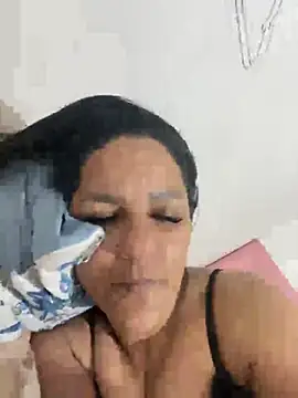 Snapshot of tyraba chatting on May 22, 2026, 2:40 am tyraba online show from May 22, 2026, 2:40 am
