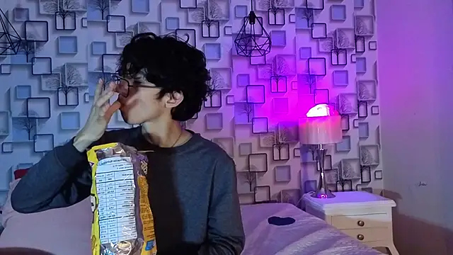 Twink Sebas7 online show from April 30, 2026, 12:22 pm