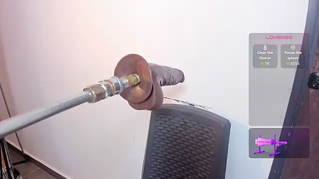 ana sinclair online show from April 11, 2026, 1:37 pm