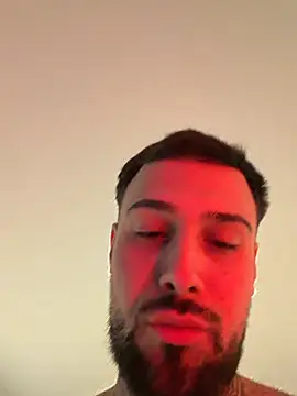 Javii1510 online show from April 9, 2026, 12:10 am