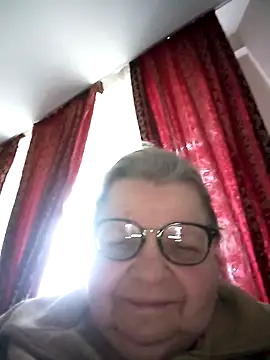 Snapshot of MartaMia68 chatting on April 10, 2026, 2:11 pm MartaMia68 online show from April 10, 2026, 2:11 pm