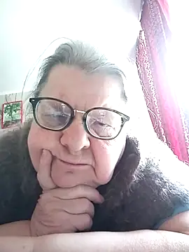 MartaMia68 online show from April 17, 2026, 10:29 am