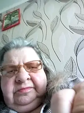 MartaMia68 online show from May 7, 2026, 9:58 am