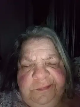 MartaMia68 online show from May 28, 2026, 10:18 pm