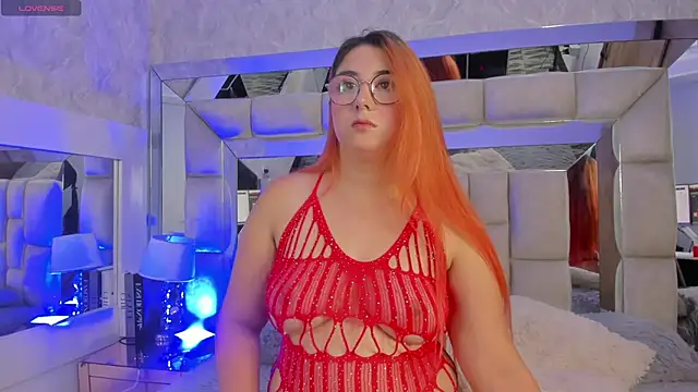 SCARLETTHUNT  online show from May 30, 2026, 3:14 am