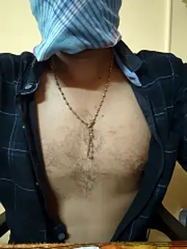 Snapshot of bullhottamil chatting on April 11, 2026, 4:00 pm bullhottamil online show from April 11, 2026, 4:00 pm