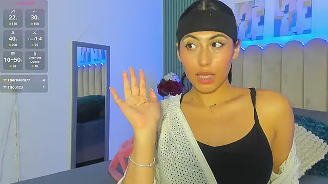 Layla amirah online show from May 10, 2026, 3:12 am