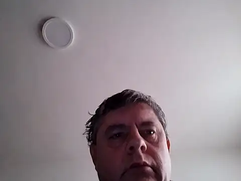 Snapshot of Liebhaber44 chatting on April 9, 2026, 5:40 am Liebhaber44 online show from April 9, 2026, 5:40 am