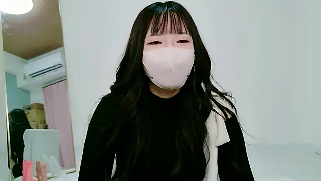 yuno 168 online show from May 9, 2026, 9:47 am