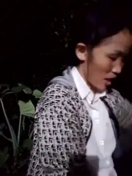 Snapshot of _Lyly_pussy_ chatting on April 13, 2026, 1:27 pm Lyly pussy online show from April 13, 2026, 1:27 pm