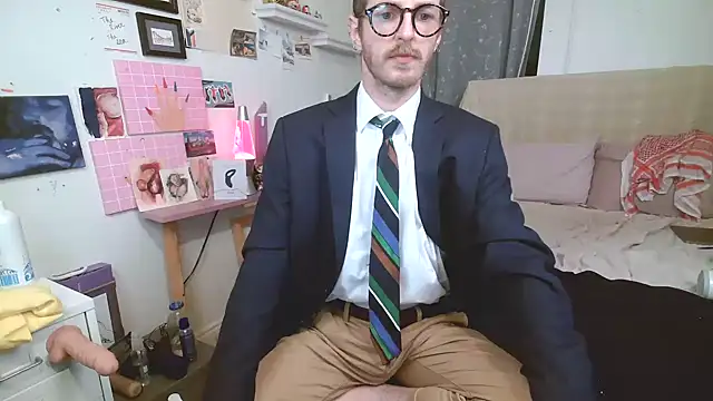 gnickname online show from June 25, 2026, 4:01 am